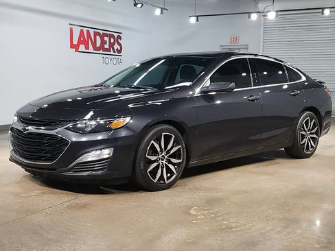 Used 2022 Chevrolet Malibu RS FWD image 3