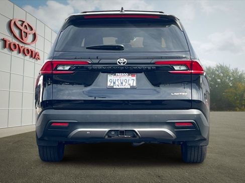 Certified 2026 Toyota Grand Highlander AWD Hybrid image 4