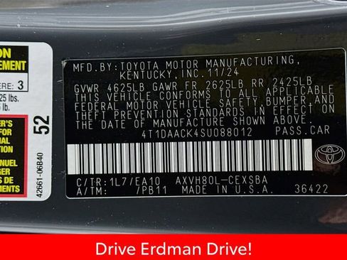 Certified 2025 Toyota Camry SE w/ Convenience Package image 32