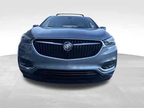 Used 2021 Buick Enclave Essence w/ Sound and Sites Package image 2