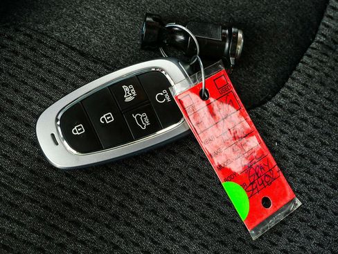 Used 2023 Hyundai Santa Fe SEL FWD image 38
