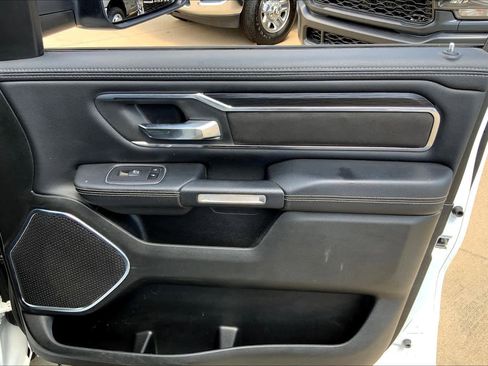 Used 2024 RAM 1500 Laramie image 18