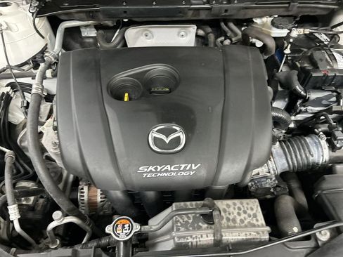 Used 2017 MAZDA CX-5 Touring w/ Preferred Equipment Package AWD/4WD image 24
