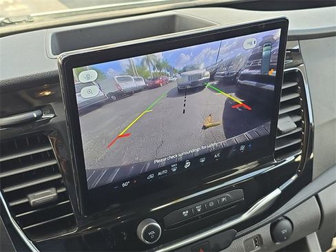 Used 2023 Ford Transit 350 XLT image 30