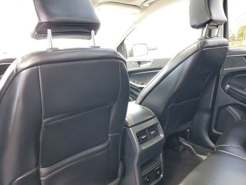 Certified 2024 Ford Edge SEL w/ Convenience Package AWD/4WD image 36