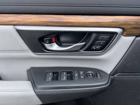 Used 2018 Honda CR-V EX-L image 17