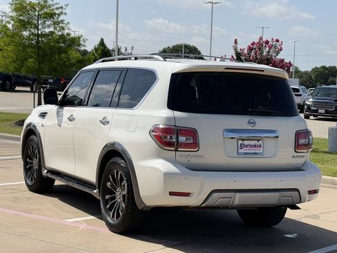 Used 2017 Nissan Armada Platinum w/ Captain Seat Package RWD image 5