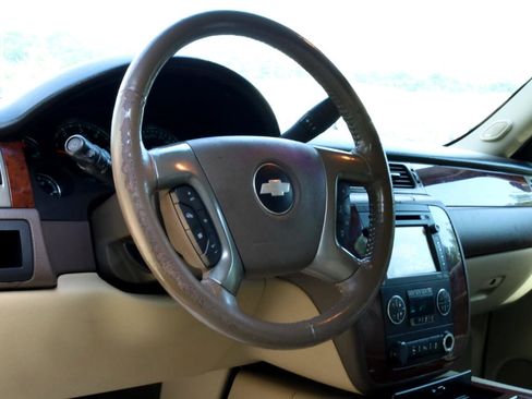 Used 2012 Chevrolet Tahoe LTZ image 6