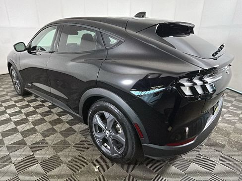 Used 2022 Ford Mustang Mach-E Select RWD image 5