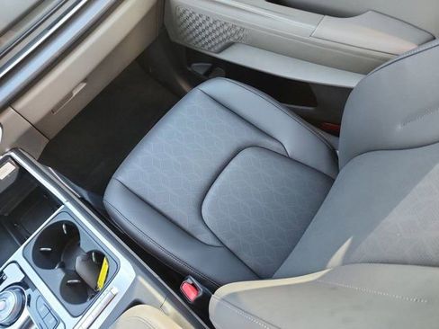 New 2026 Kia Carnival EX image 11