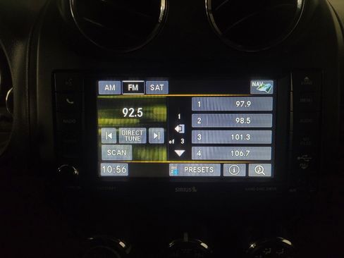 Used 2014 Jeep Patriot Limited image 25