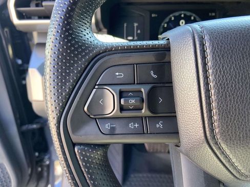 Used 2025 Toyota Tacoma SR5 image 30