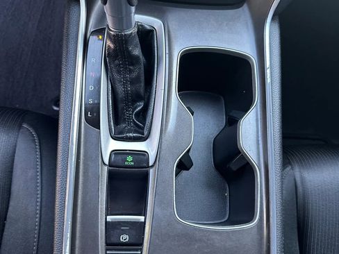 Used 2019 Honda Accord LX image 19