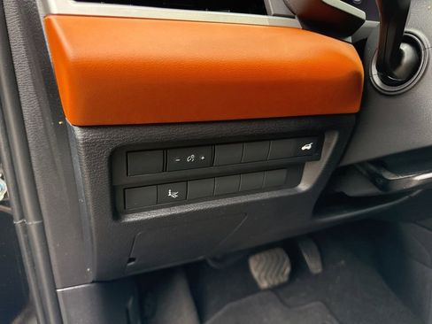 Used 2022 Mitsubishi Outlander SEL AWD/4WD image 18