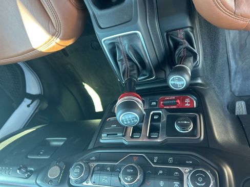 Used 2020 Jeep Wrangler Rubicon image 7