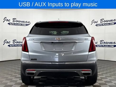 Used 2025 Cadillac XT5 Premium Luxury FWD image 8