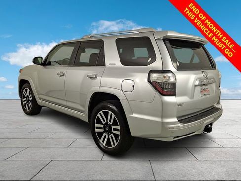 Certified 2022 Toyota 4Runner Limited RWD image 5
