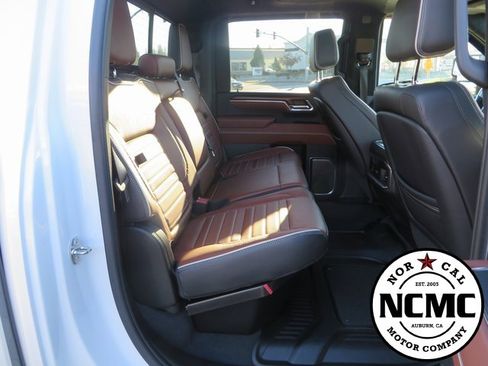 Used 2024 GMC Sierra 3500 Denali Ultimate image 69
