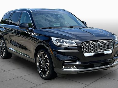 Used 2020 Lincoln Aviator Reserve w/ Equipment Group 202A AWD/4WD image 3