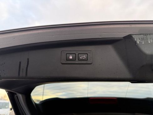 Used 2022 Subaru Outback Wilderness image 36