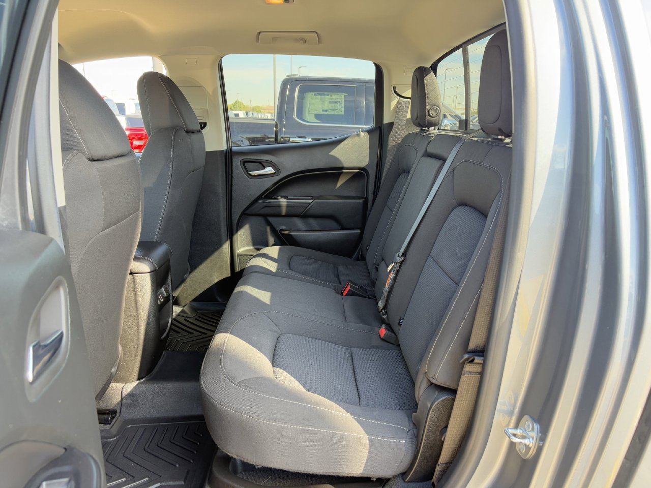 Used 2022 Chevrolet Colorado LT w/ LT Convenience Package RWD image 27