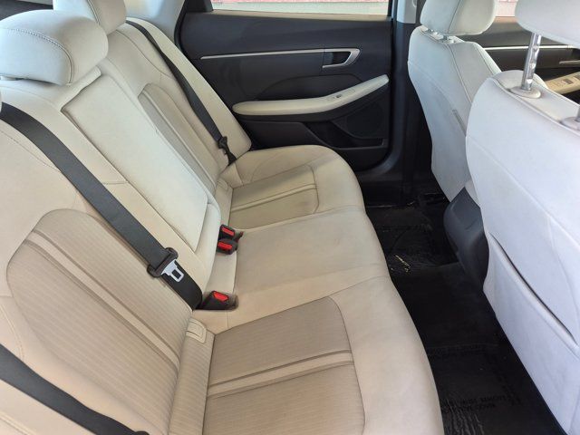 Used 2025 Hyundai Sonata SEL FWD image 25