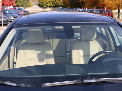 Used 2011 BMW 535i Sedan image 80