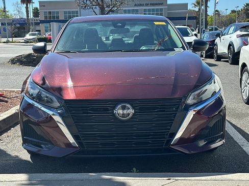 Certified 2024 Nissan Altima 2.5 SV image 5