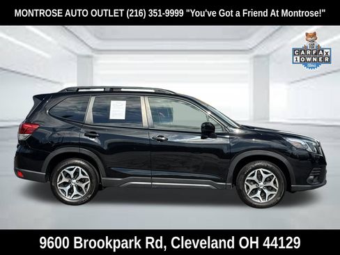 Used 2023 Subaru Forester Premium AWD/4WD image 3