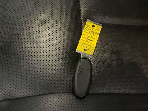 Used 2019 Nissan Rogue SL image 26