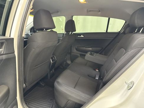 Certified 2022 Kia Sportage LX image 14