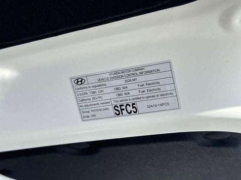 New 2026 Hyundai Ioniq 9 Limited image 40