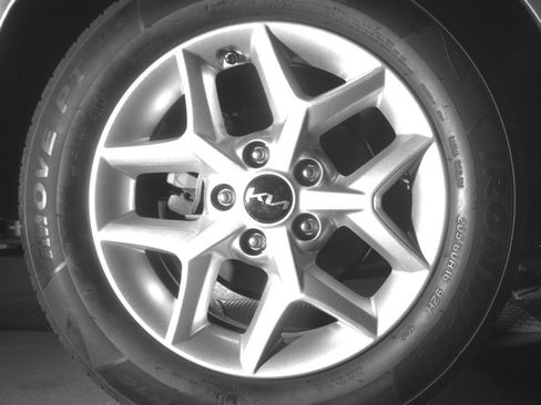 Used 2025 Kia Soul LX w/ LX Technology Package FWD image 15