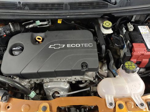 Used 2019 Chevrolet Spark ACTIV FWD image 30