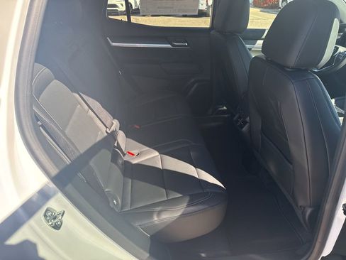 New 2026 GMC Terrain Elevation w/ Elevation Premium Package image 19