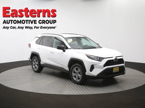 Used 2022 Toyota RAV4 LE AWD/4WD image 50