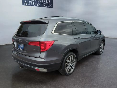 Used 2016 Honda Pilot Touring image 10