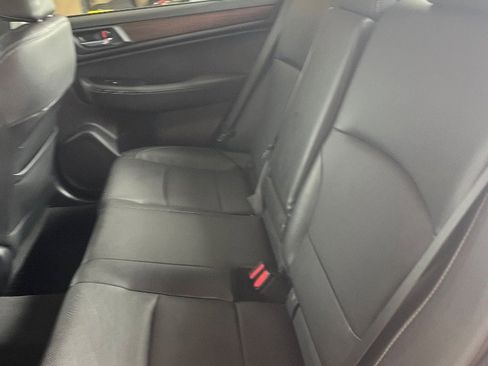 Used 2015 Subaru Legacy 2.5i Limited AWD/4WD image 12