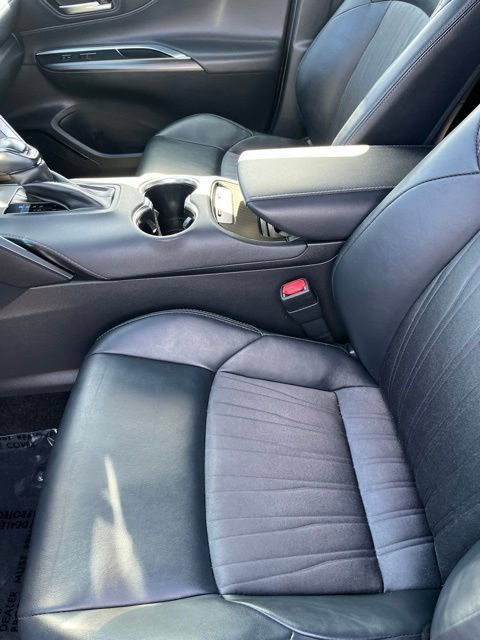 Used 2021 Toyota Venza XLE AWD/4WD image 6