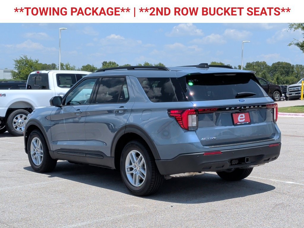 Used 2026 Ford Explorer Active RWD image 6