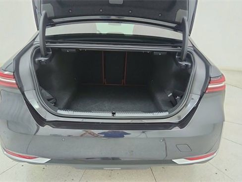 Used 2026 BMW 540i xDrive image 14