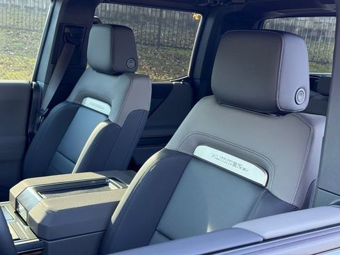 New 2025 GMC Hummer EV 2X image 19
