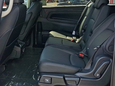 New 2026 Honda Odyssey EX-L image 7
