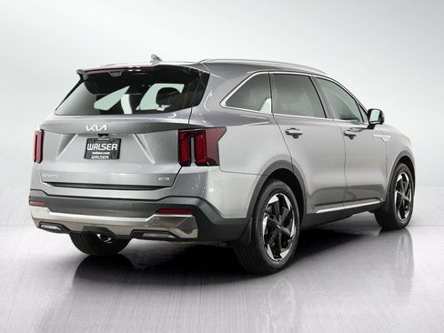 Used 2025 Kia Sorento SX Prestige AWD/4WD image 6