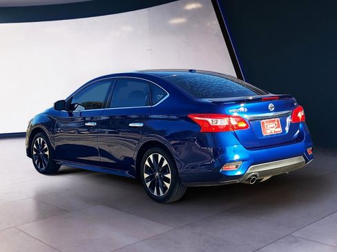 Used 2018 Nissan Sentra SR image 3