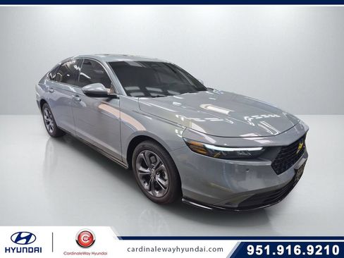 Used 2025 Honda Accord EX-L image 1