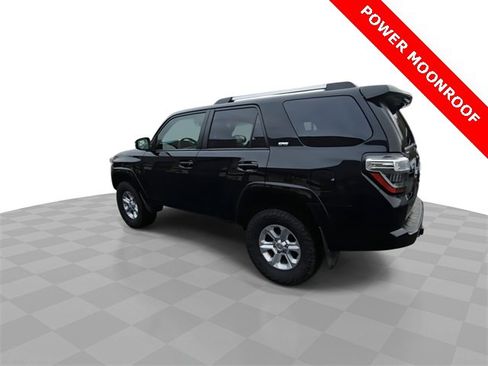 Used 2021 Toyota 4Runner SR5 Premium image 6