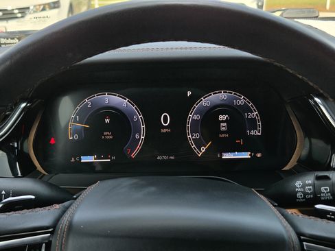 Used 2025 Jeep Grand Cherokee L Summit AWD/4WD image 19