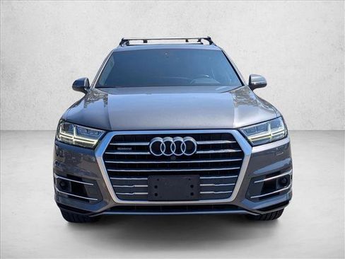 Used 2018 Audi Q7 3.0T Premium Plus w/ Premium Plus Package image 2