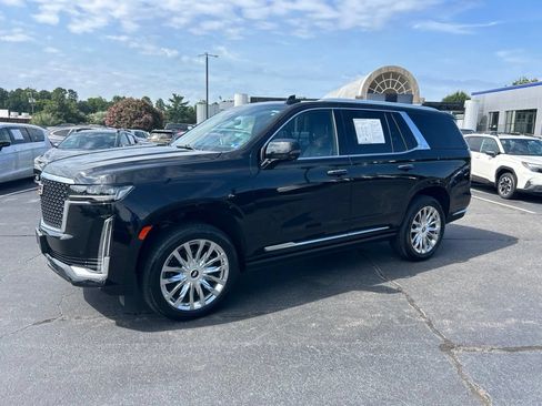Used 2022 Cadillac Escalade Premium Luxury w/ Performance Package AWD/4WD image 9